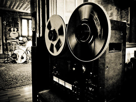 Tape Tape