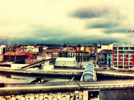 Avilés, desde el Niemeyer
